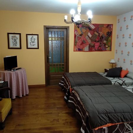 Casa Manoso Hotel Cea Bagian luar foto