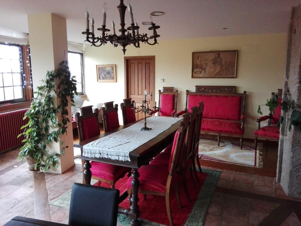 Casa Manoso Hotel Cea Bagian luar foto